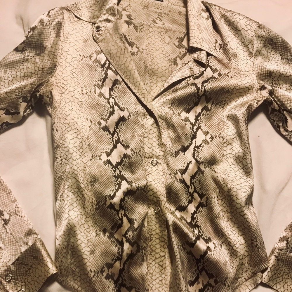 Theory Petite Silk Python Button Down - image 7